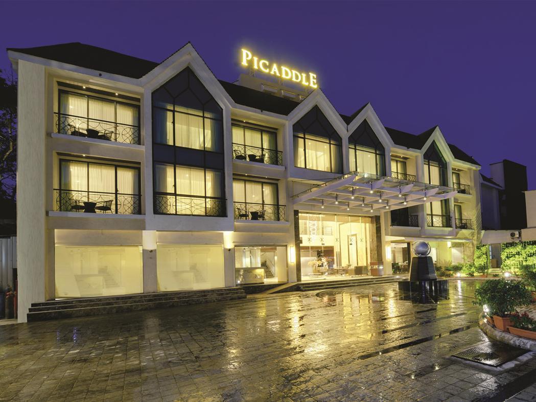 Meritas Picaddle Resort Lonavala Exterior photo